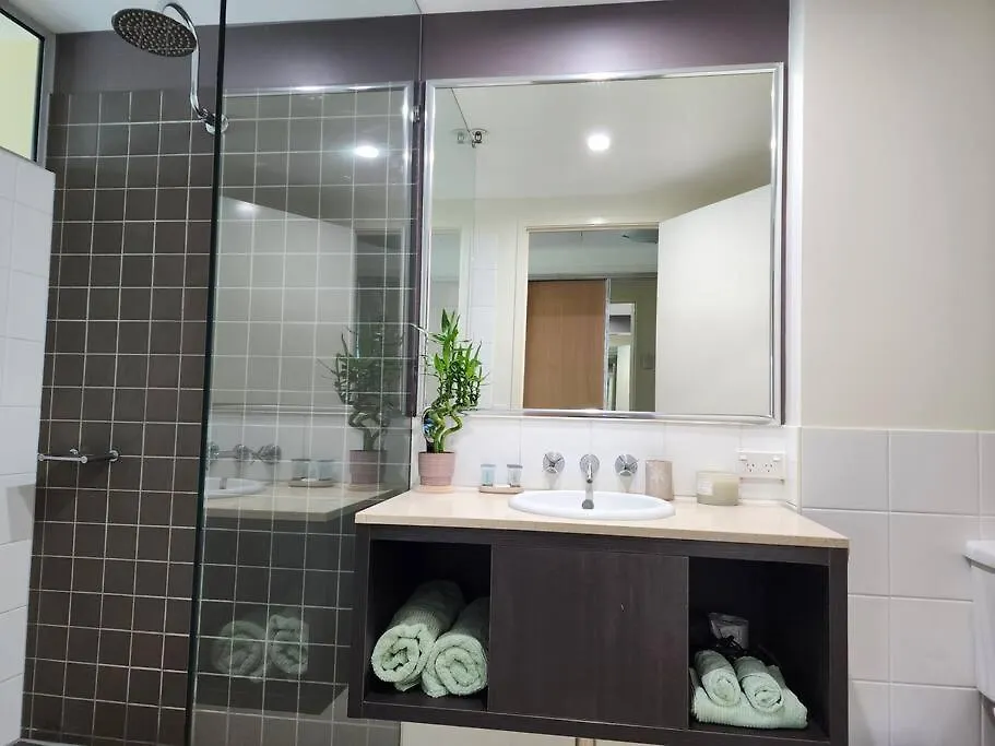 Apartman Studio Room In Cairns Esplanade! Ocean View! Heart Of Cairns